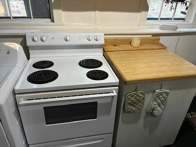72 Moodie St #2 — Photo 7