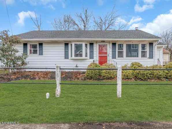 63 Waackaack Avenue, Keansburg, NJ 07734