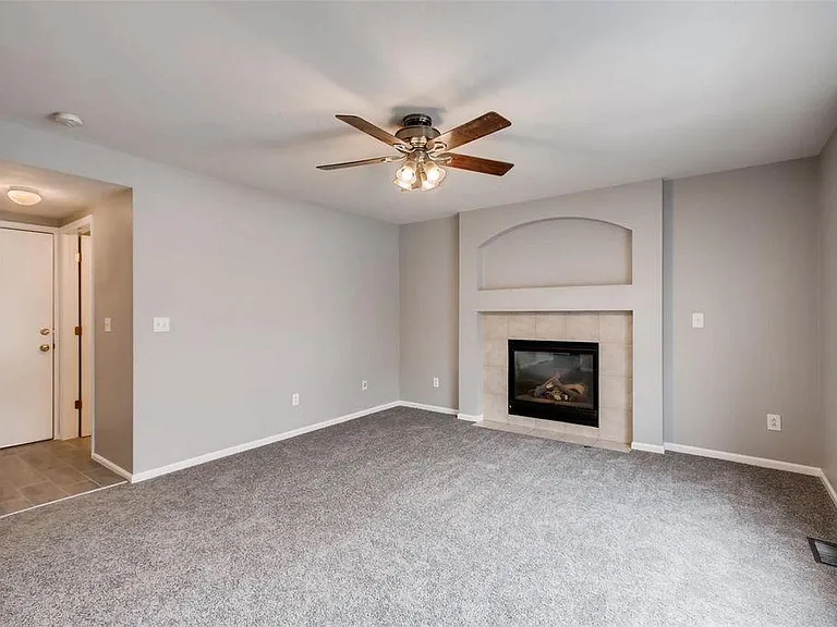 4555 Hunterwood Dr — Photo 22