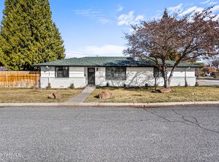 2701 Barge St, Yakima, WA 98902