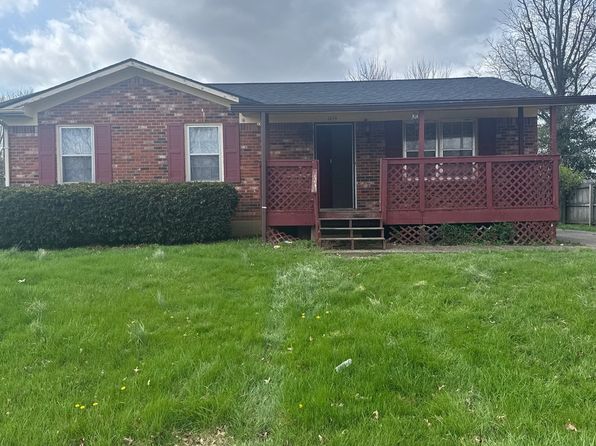 1814 Oakwood Dr