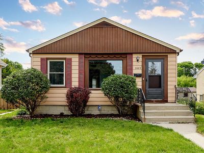 3683 S Clement AVENUE, Milwaukee, WI, 53207