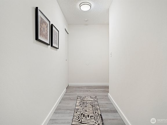 4th image of 1725 Park Avenue #A203
