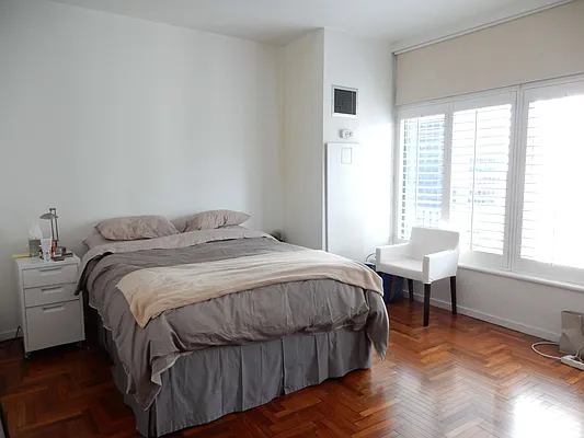 Rented by Starts New York Realty LLC | media 17