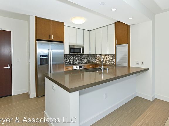 3rd image of 600 Ala Moana Blvd #1104