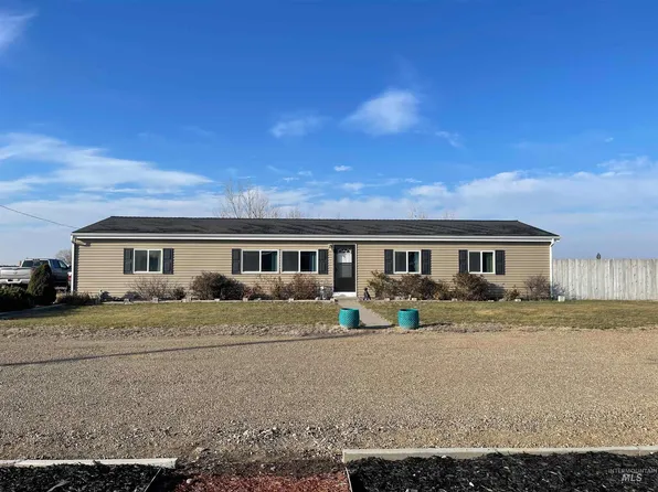 4041 SW Bradbury St, Mountain Home, ID 83647