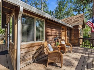 22983 Black Oak Dr, Twain Harte, CA 95383