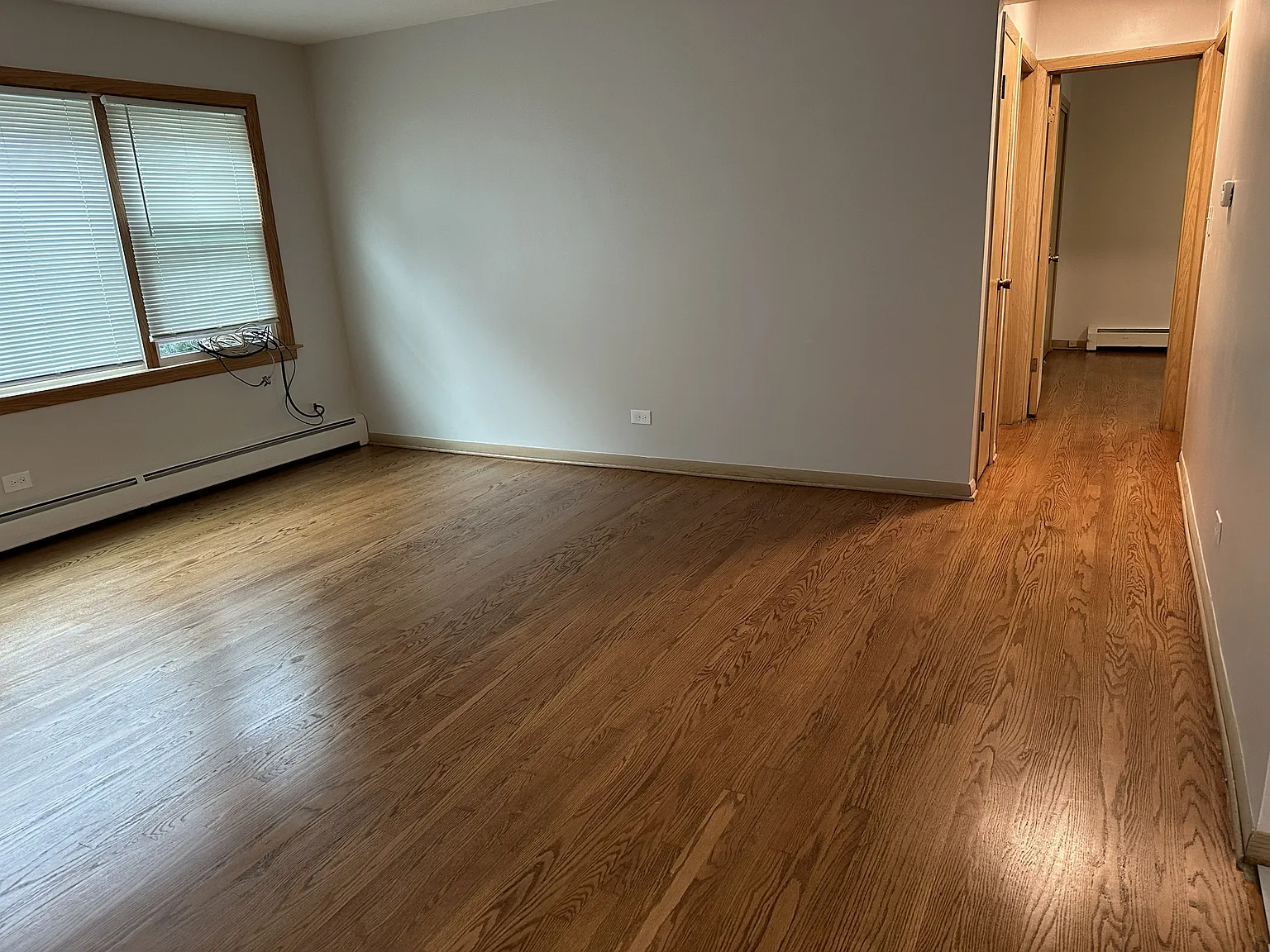 2 bed, 900 sqft, $1,700 — Photo 3