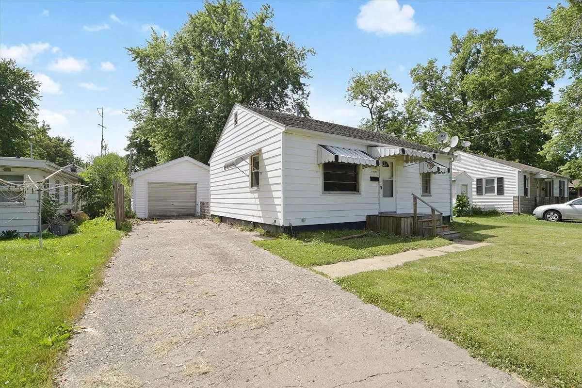903 North Willis Avenue - 1 — Photo 1