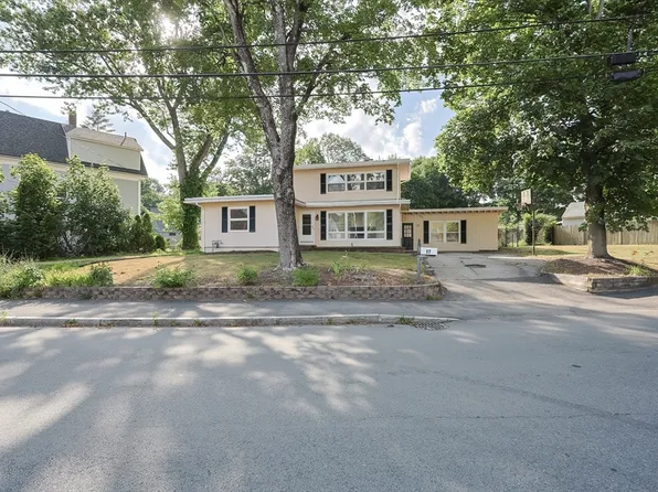 17 Arnold Rd, North Attleboro, MA 02760