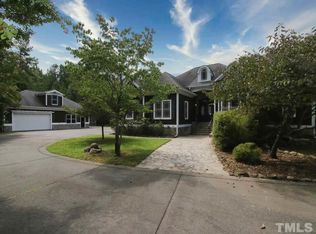 235 Emily Ln, Chapel Hill, NC 27516