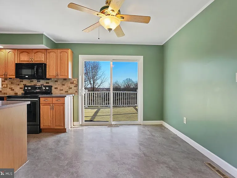 12316 Fountain Dr — Photo 7