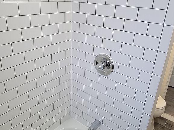 3rd image of 64 Baldwin Ave #06c34d760