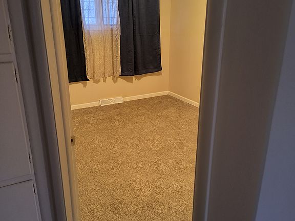 4th image of 246 Smelter Ave NW #246