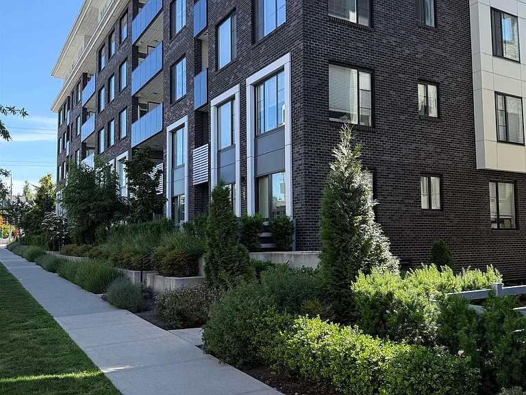 15848 Fraser Hwy #308 — Photo 1