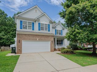 319 Large Oak Ln, Mebane, NC 27302