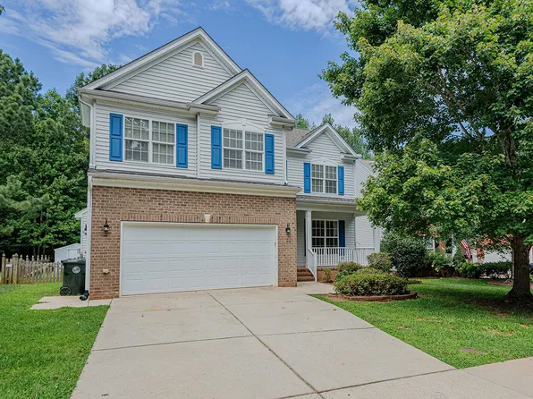 319 Large Oak Ln, Mebane, NC 27302