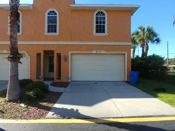 8712 Jasmeen Garden Ct, Tampa, FL 33615