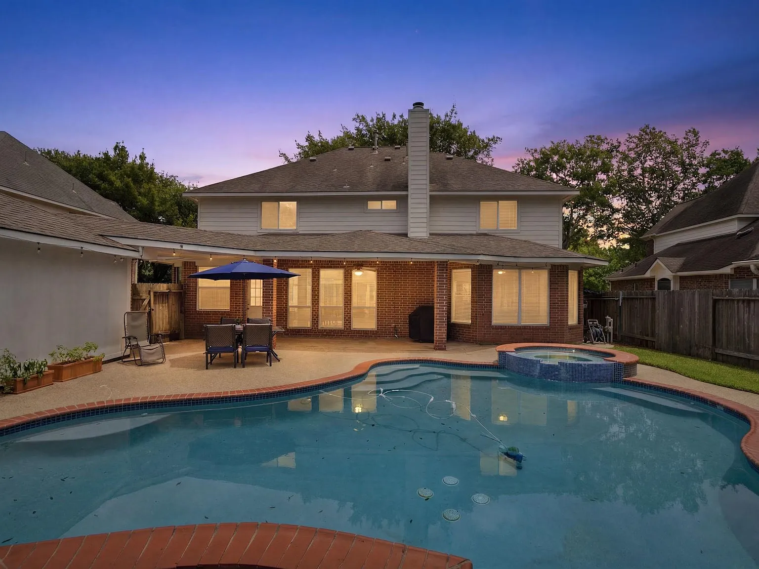 4 bed, 3.5 bath, 3430 sqft, $4,200 — Photo 1