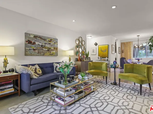 8400 De Longpre Ave APT 202, West Hollywood, CA 90069