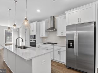 2717 Light St, Baltimore, MD 21230