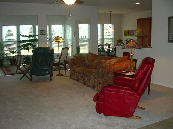 3rd image of 307 Tidal Creek Ct
