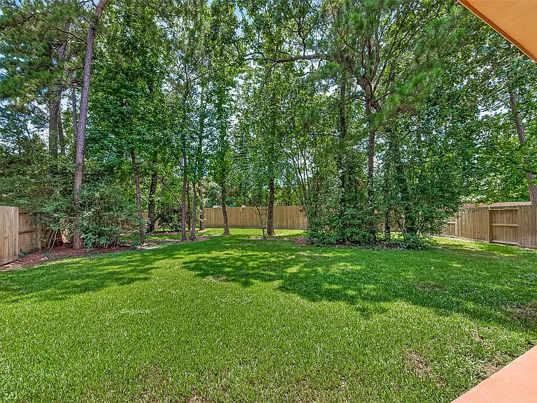 11 Nestlewood Pl — Photo 35