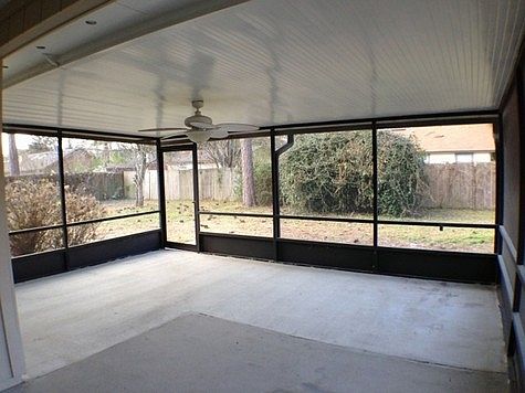 1st image of 10078 Delano Dr E