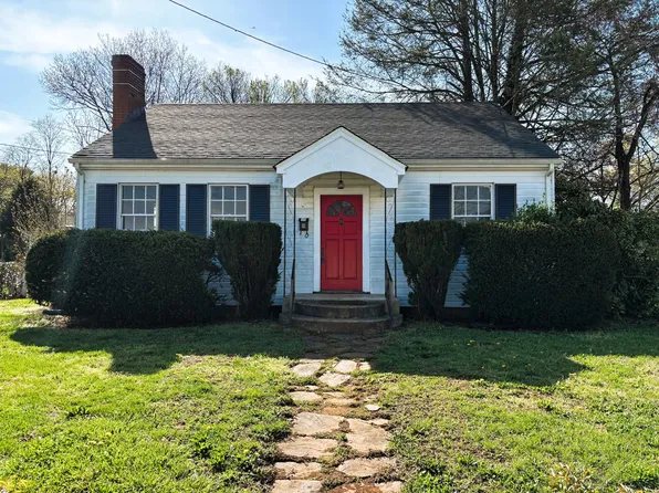 902 Whitney Ave NW, Roanoke, VA 24012