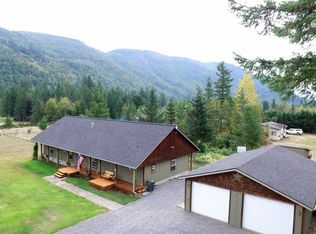 8605 Old Town Rd, Maple Falls, WA 98266