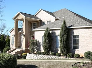 104 Ashwood Dr, Dothan, AL 36303