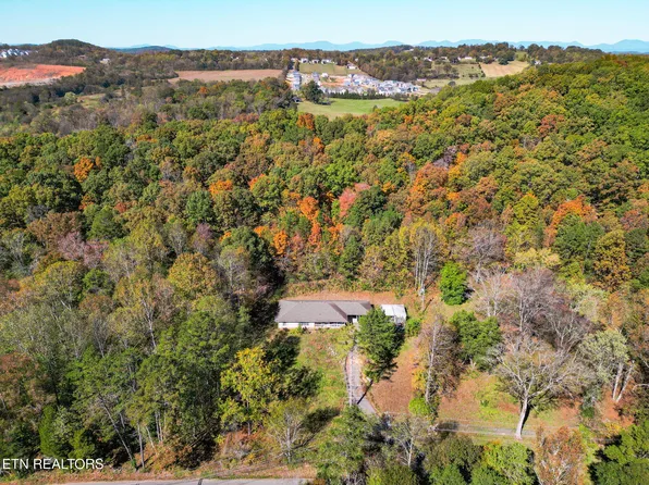12515 Yarnell Rd, Knoxville, TN 37932