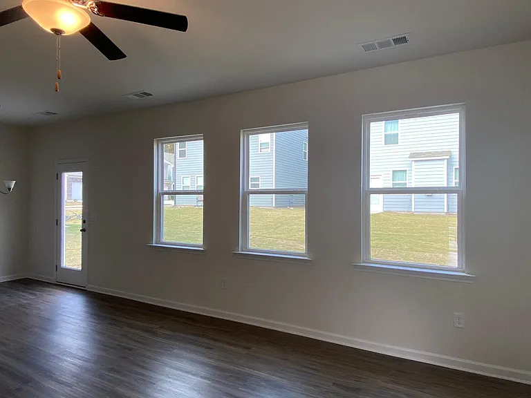 203 Ridge Valley Dr — Photo 6