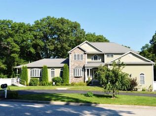 18 Stephens Way, Cumberland, RI 02864