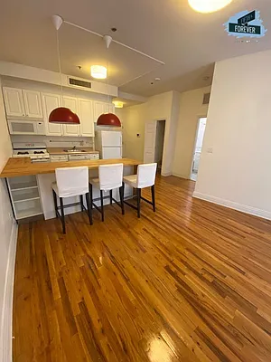 Rented by Fifth & Forever LLC | media 32