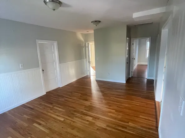 23 Mount Grove St #1, Lowell, MA 01854