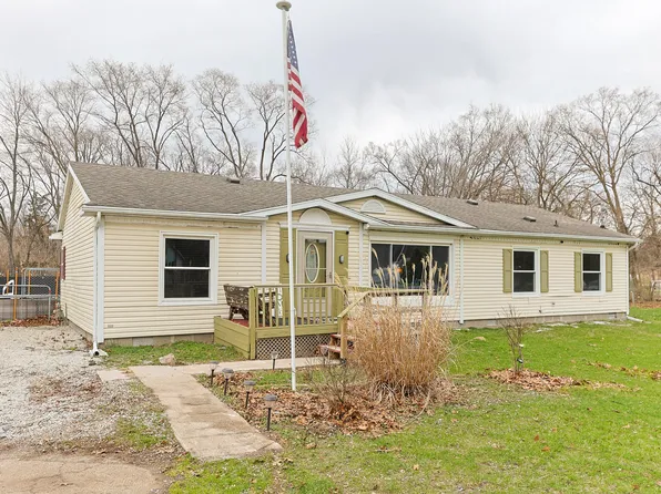 70955 Ironwood Dr, Niles, MI 49120