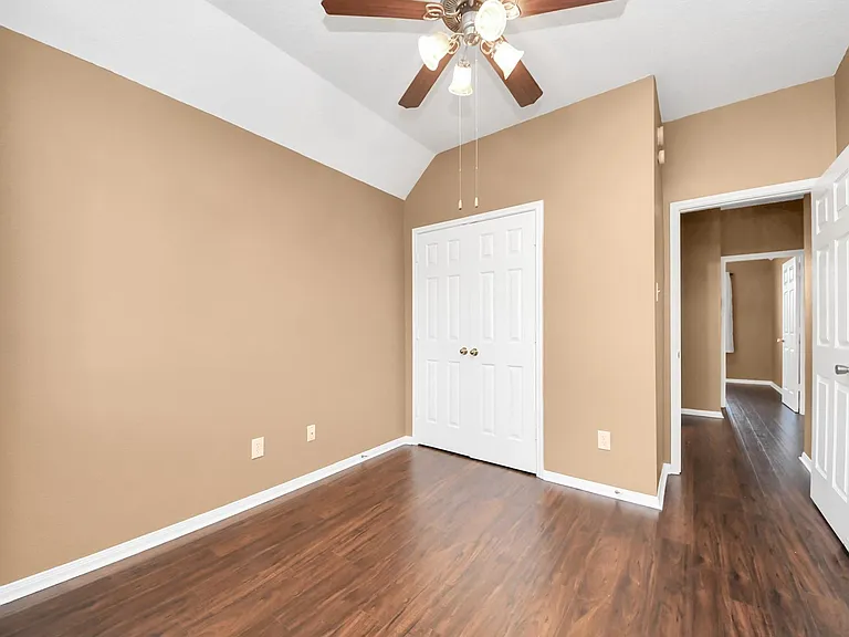 4703 Zachary Ln — Photo 22