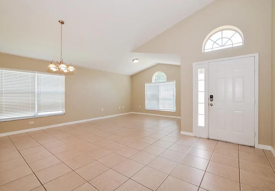 1st image of 12540 Lynchburg Ct