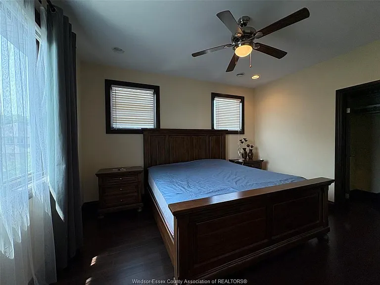236 Shoreview Ct — Photo 33