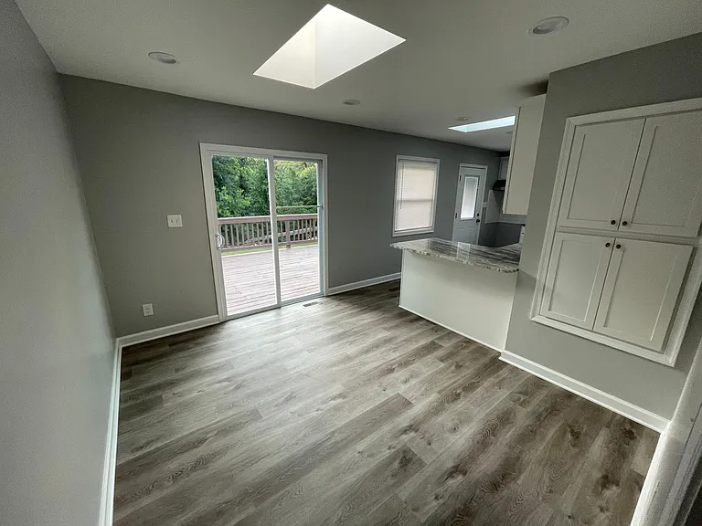7516 Dogwood Rd — Photo 16