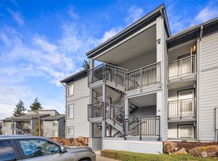 2607 NE 4th St APT 228, Renton, WA 98056