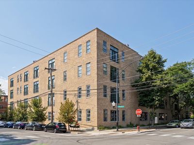 2100 N Racine Ave APT 4B, Chicago, IL, 60614