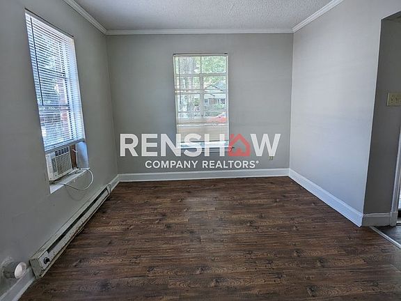 3rd image of 3208 Hardin Ave