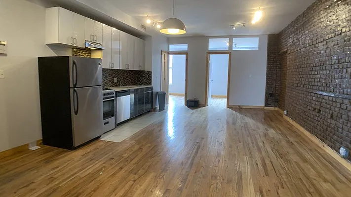 Rented by Nooklyn NYC LLC | media 29