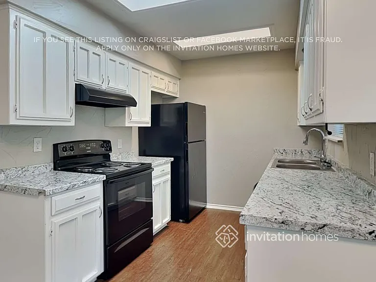 3217 Brooke St — Photo 7