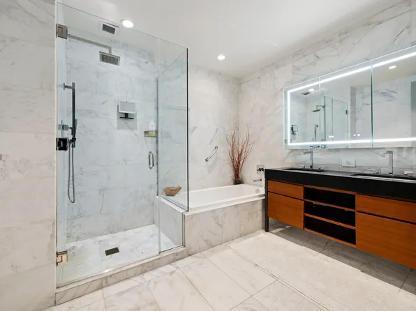 75 Wall Street image 10 of 12