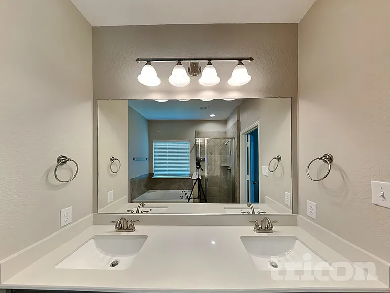 209 Buckskin Dr — Photo 8