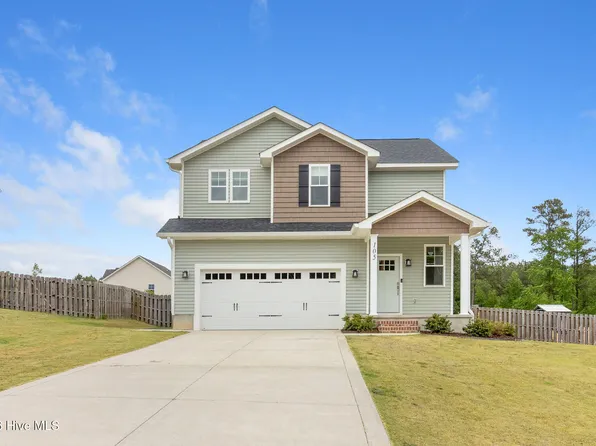 105 Woodford Lane, Vass, NC 28394