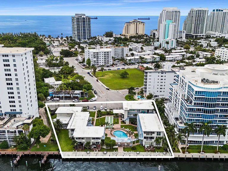 741 Bayshore Dr #16N — Photo 26